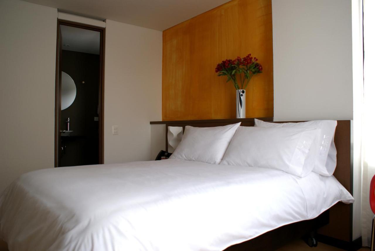 Hotel Viaggio Nueve Trez Bogotá Esterno foto
