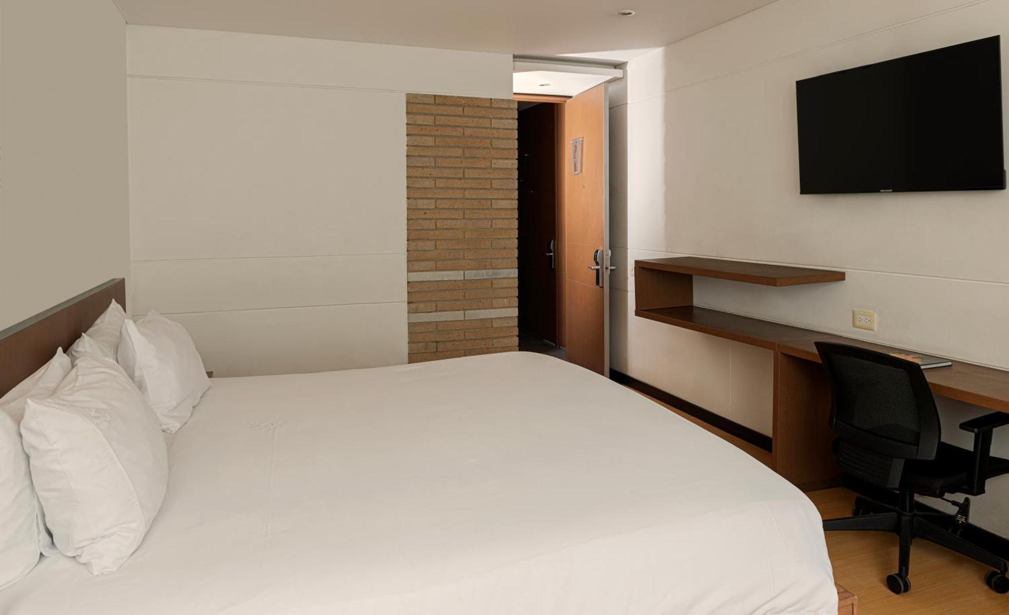 Hotel Viaggio Nueve Trez Bogotá Esterno foto