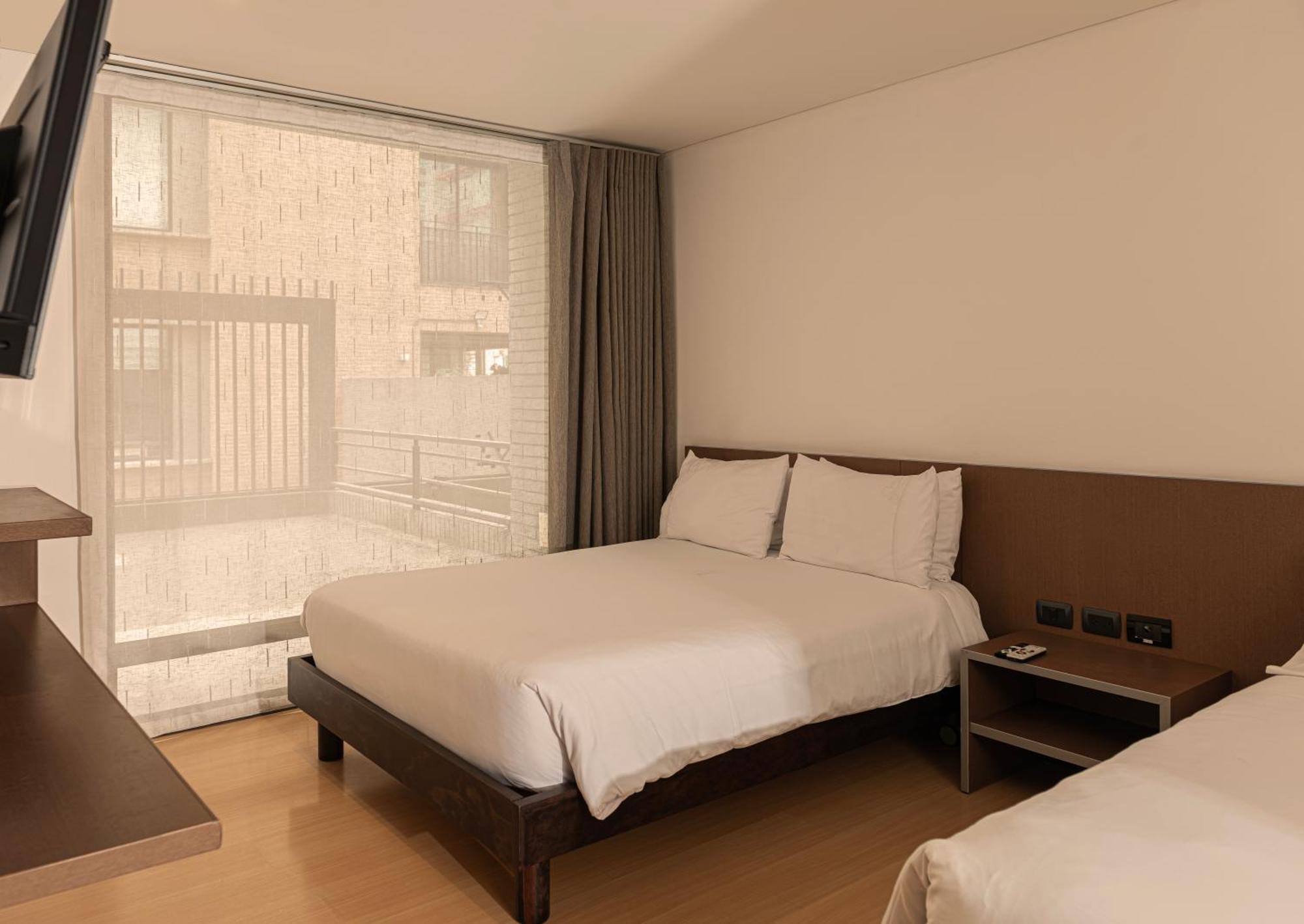 Hotel Viaggio Nueve Trez Bogotá Esterno foto
